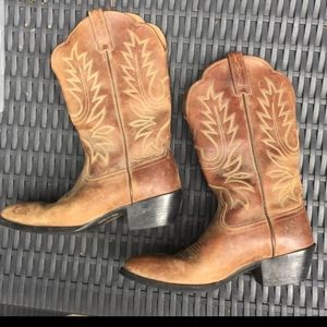 Ariat western cowboy boots 6 1/2